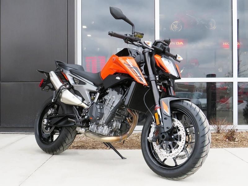 KTM 790 Duke 2024