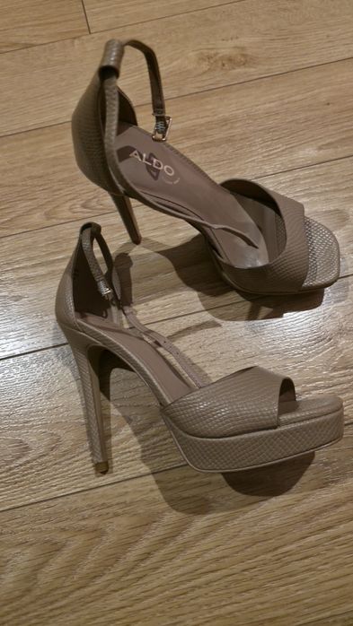 Sandałki  Aldo 37