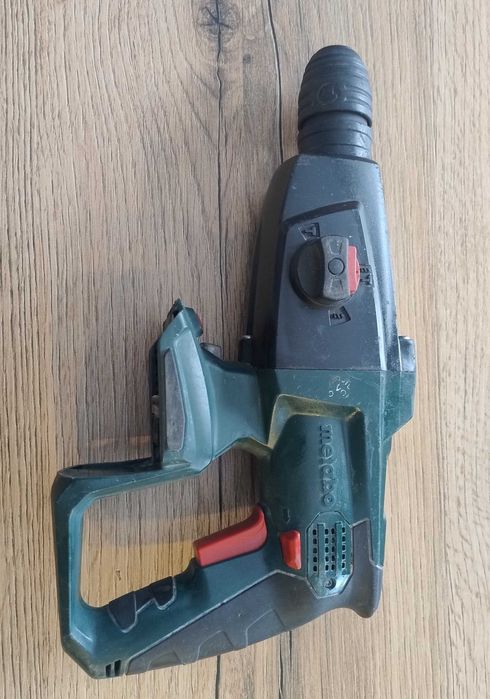 Młotowiertarka METABO KHA 18 LTX