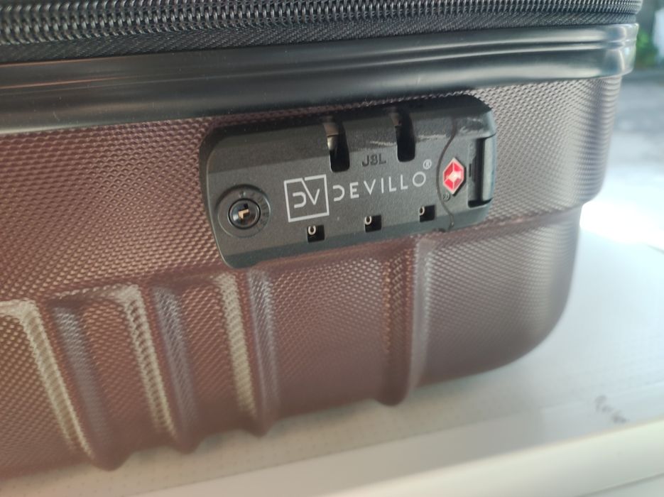 Валізи нові з Німеччини