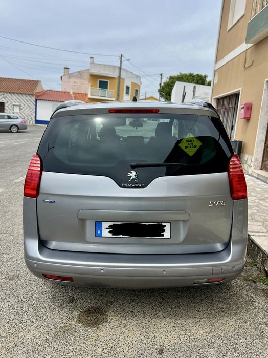 Peugeot 5008 1.6 BlueHDi Allure | 7 Lugares | Automático | 2015