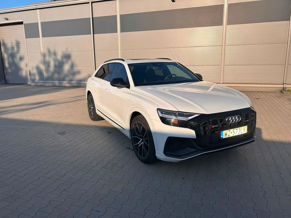 Audi SQ8 Audi SQ8 – V8 | 507 KM | Premium Plus | Pełna dokumentacja |