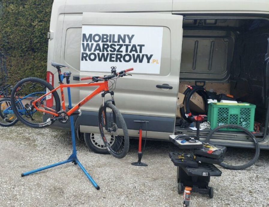 Mobilny serwis rowerów elektrycznych i Fatbike w Warszawie Мобильный сервис электровелосипедов и Fatbike в Варшаве