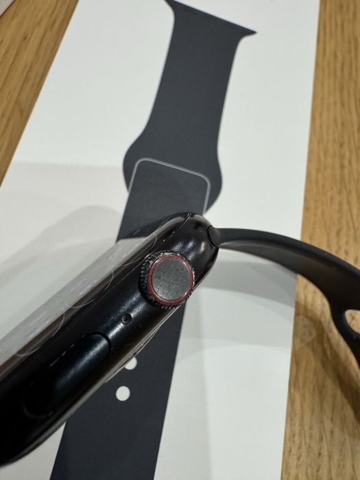 Apple watch 9 (gos+cellular) pojemność 64 gb