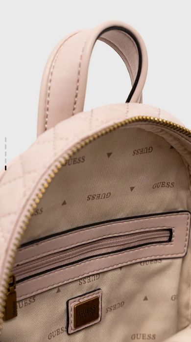 Жіночий рюкзак Guess