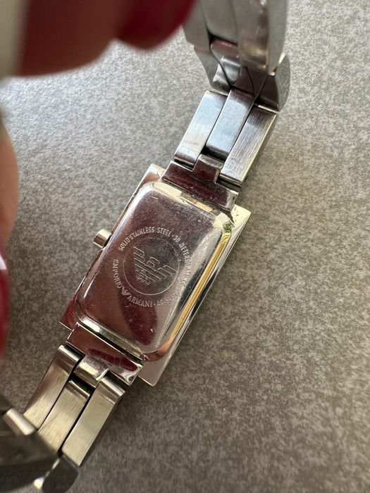 Жіночій годиник Armani