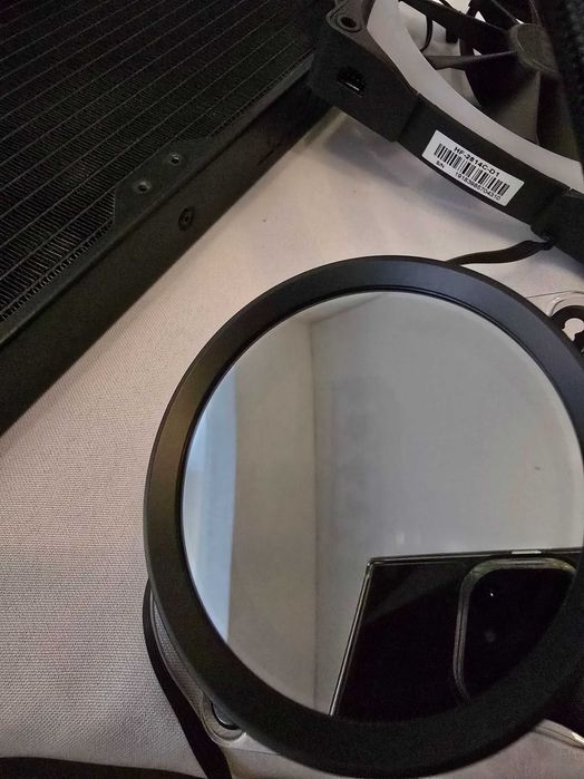 Vendo peças PC Gaming (Caixa NZXT, MB ASUS, WC NZXT, RAM32GB e Fonte1000w)