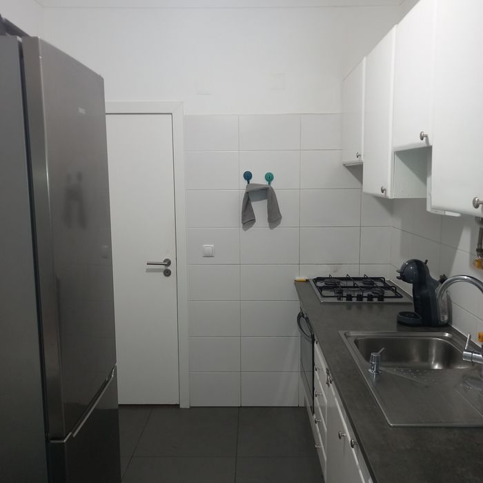 Alugo Quarto Mobilado