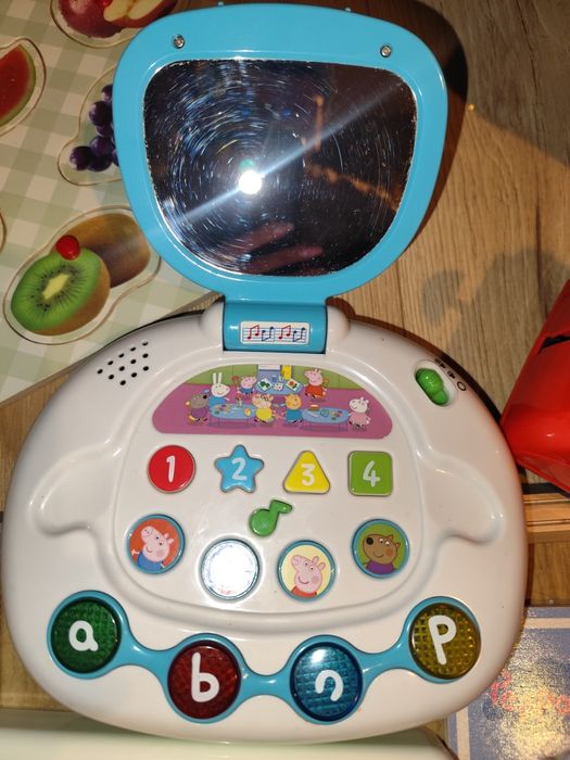 Zestaw zabawek świnka Peppa układanki sorter