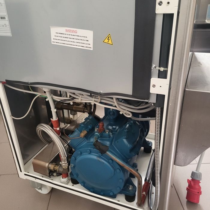 Maszyna do lodów gałkowych  Frezer carpigiani RTX , RtL 20/60