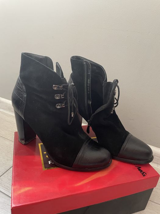 Черевики черевички ботильйони