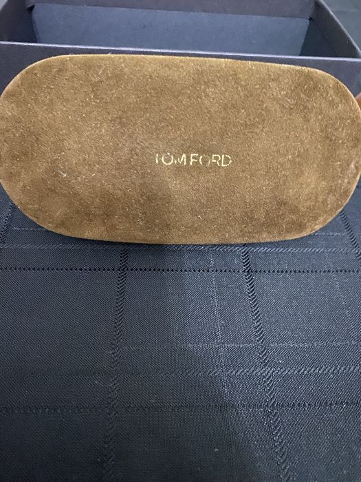 Caixas oculos usadas vendo