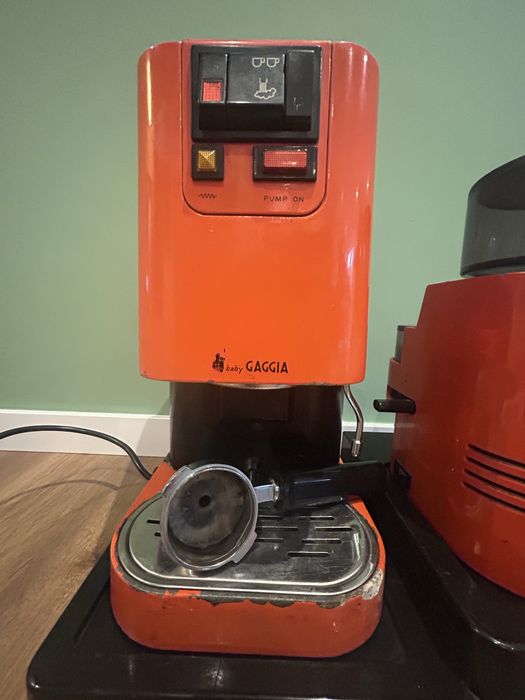 Maquina de Café Baby Gaggia com Moinho