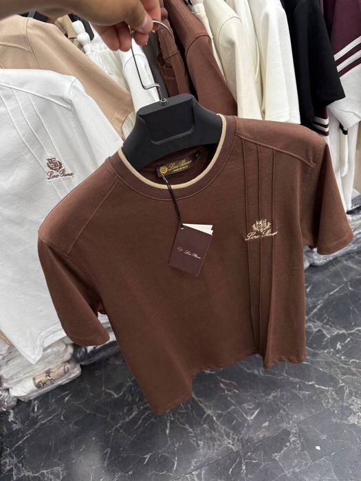 Футболка Loro Piana коричнева трикотаж футболка лоро піана коричнева
