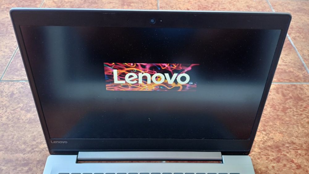 Laptop Lenovo i3 2.7ghz; 8gb ram; 224gb dysk; obejrzysz i kupisz