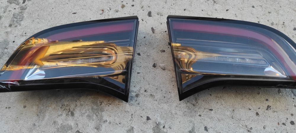 Ліхтарі задні в кришку багажника tesla model y, стопи ляда