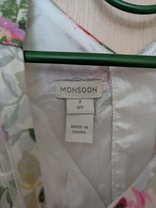 Святкова сукня Monsoon. На 2-3-4 роки