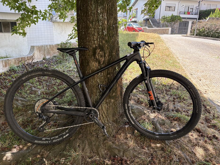 KTM myroon pro 2020