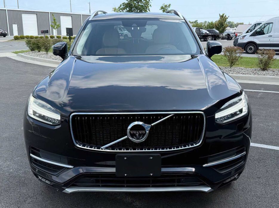 Volvo XC90      2015