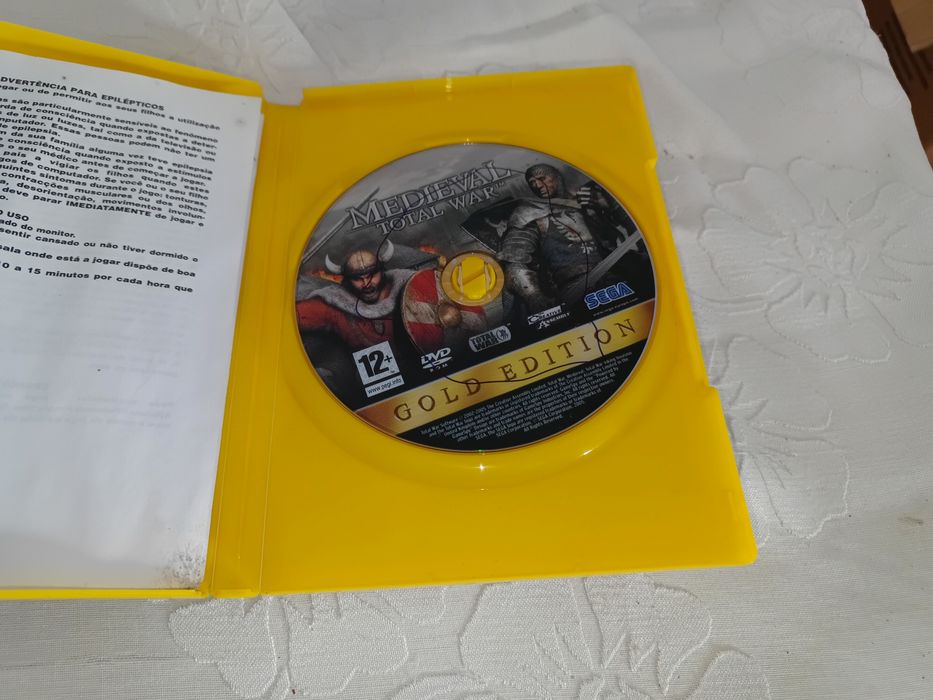 Medieval Total War gold edition+Expansão