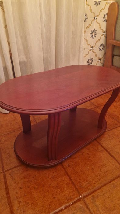 Mesa de centro em madeira