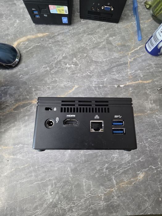 Minikomputer GIGABYTE BRIX GB-BACE-3160