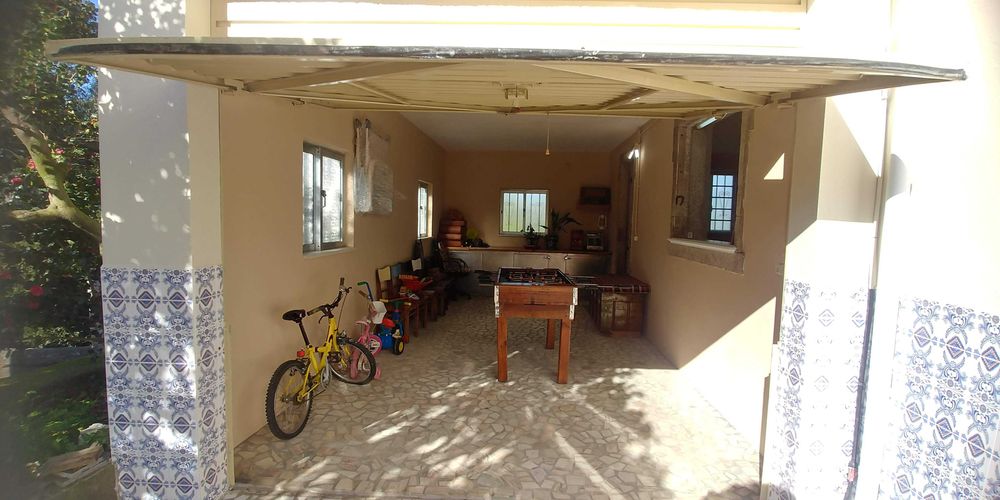 Moradia T4 Isolada com 11.000 m² de Terreno em Mansores, Arouca