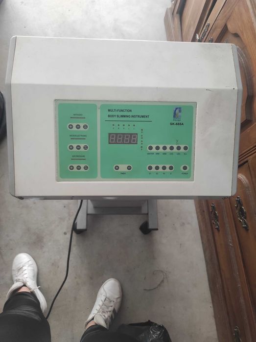 Máquina de presso terapia sem o fato