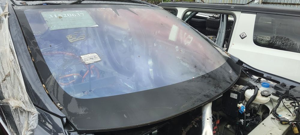 Лобове скло Tesla Model S 2014 - 2020