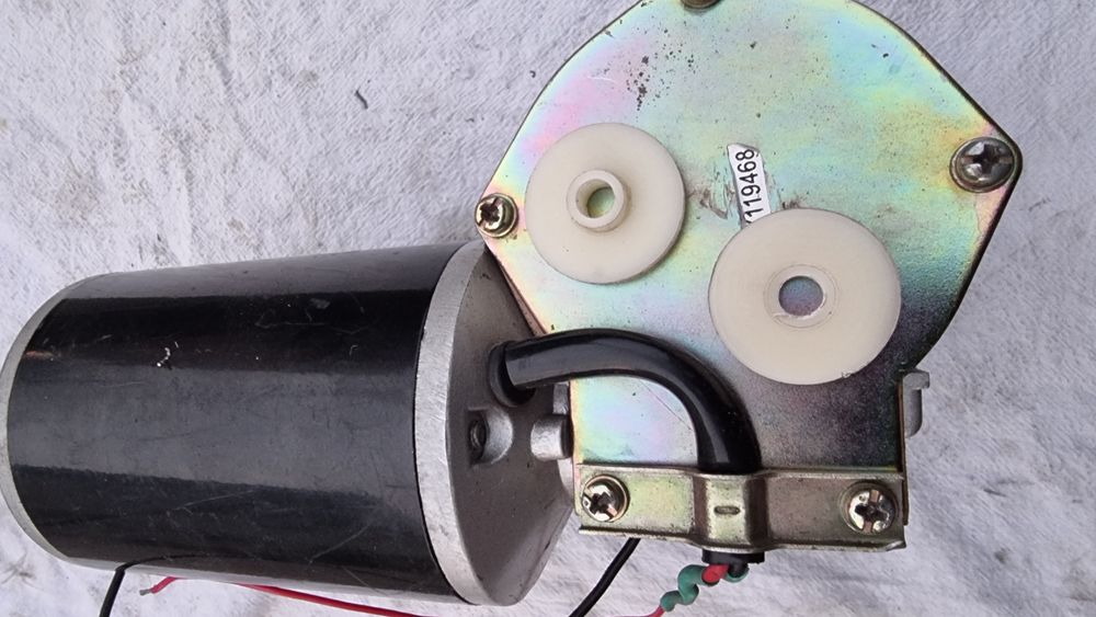 Механізм подавання зварювального дроту для MIG/MAG зварки