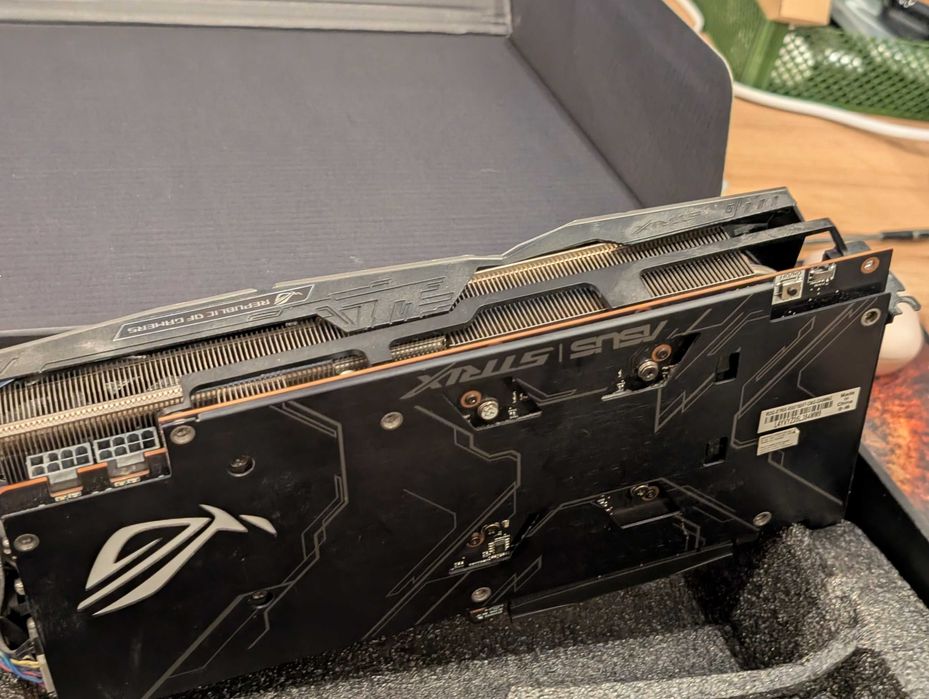 Asus rog strx rx 5700 xt 8gb