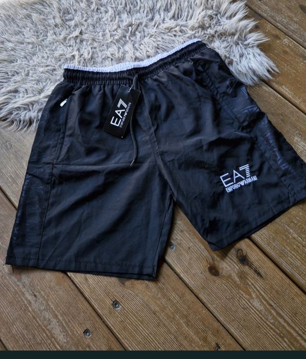 Kąpielówki męskie szorty krotkie spodenki czarne ea7 S M  nowe