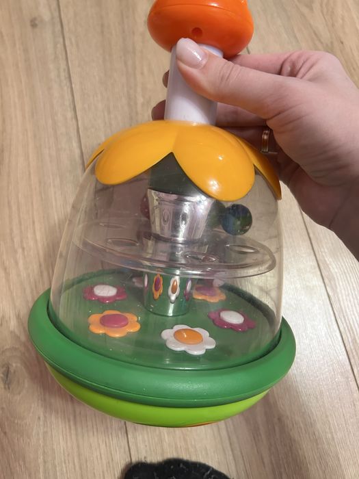 Дзиґа від chicco