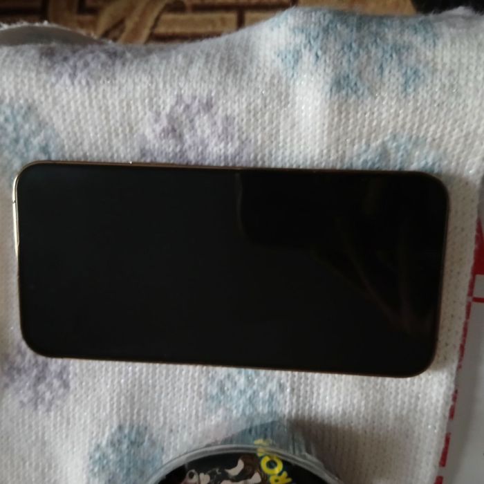 Продам айфон 13 про макс на 256