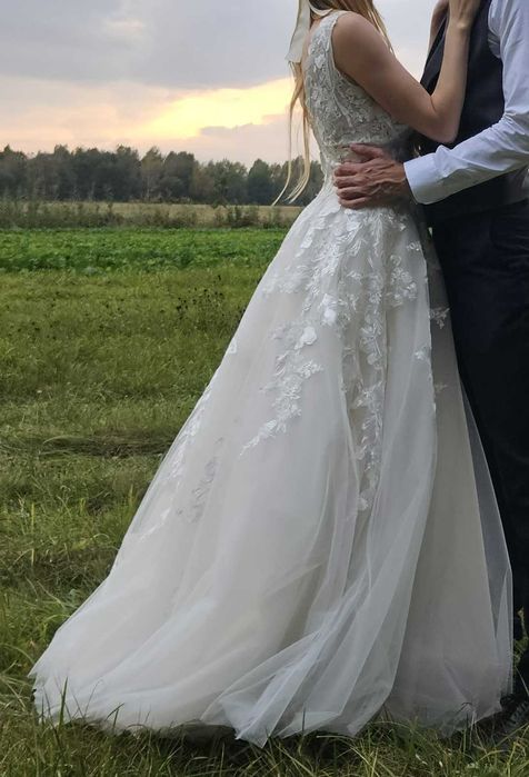 Suknia ślubna księżniczka 36