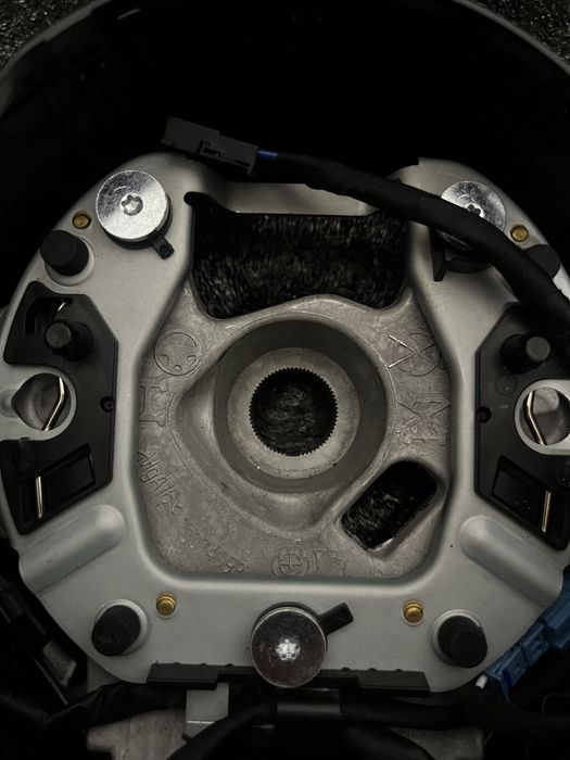 Kierownica Mpakiet BMW Seria 5 F10 F11 łopatki