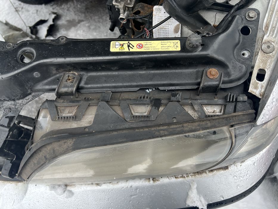 Продам фары бмв е46 рестаил