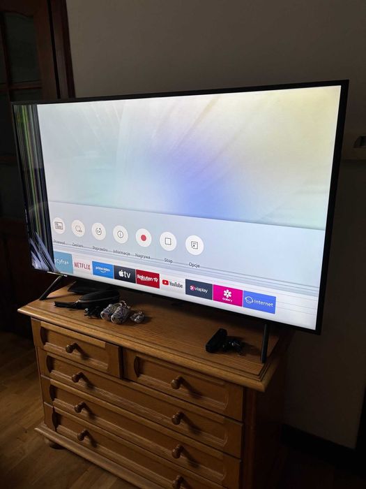 Telewizor Samsung LED 55 cali UE55RU7102K