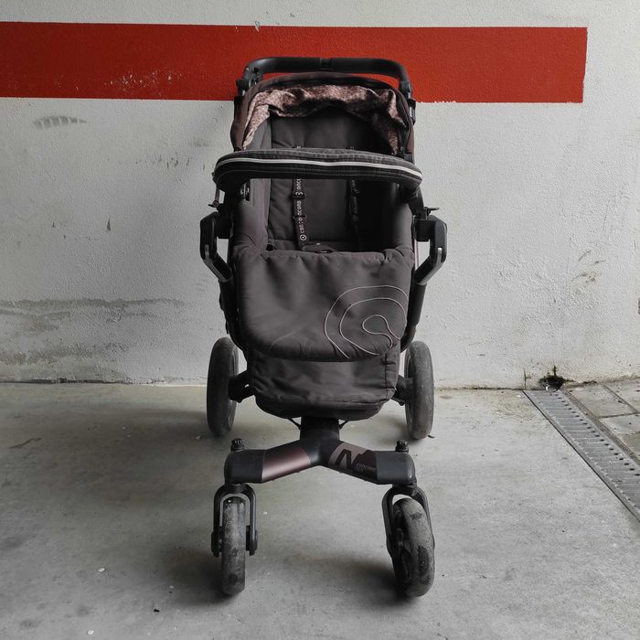 Trio Neo Concord com isofix, ovo, alcofa e capa para a chuva