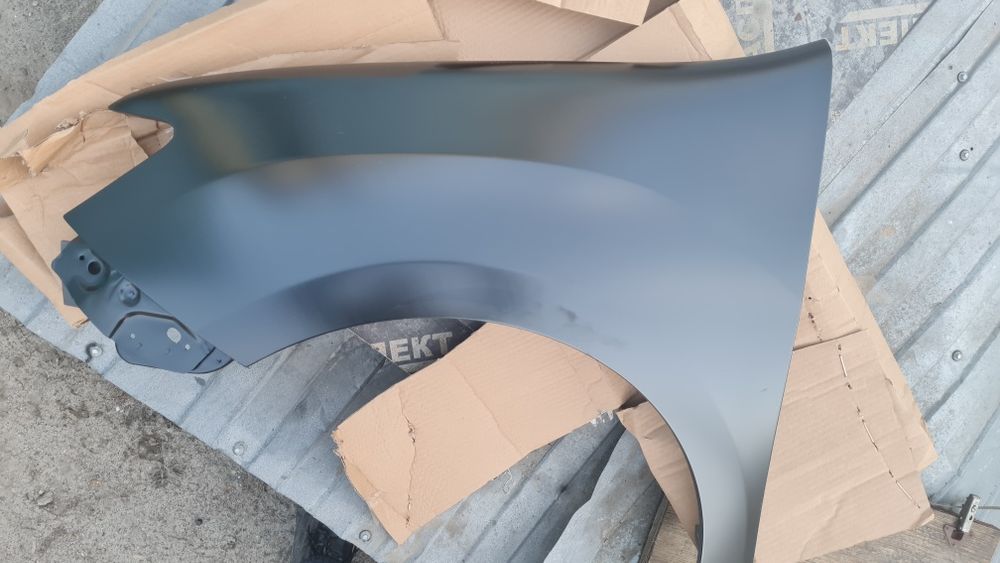 Крило переднє ліве та праве Renault Logan 2 Нові