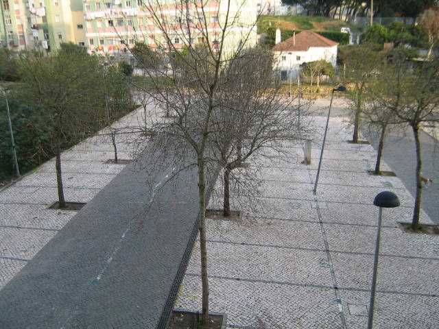 Quarto com despesas incluídas-Perto do TagusPark, faculdades,despesas incluídas.