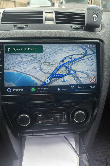 Skoda Octavia Break 1.6 TDI – Económica +Android auto/CarPlay + bem Estimada