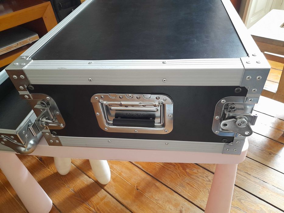 Rack case 4U "KAMKASE"
