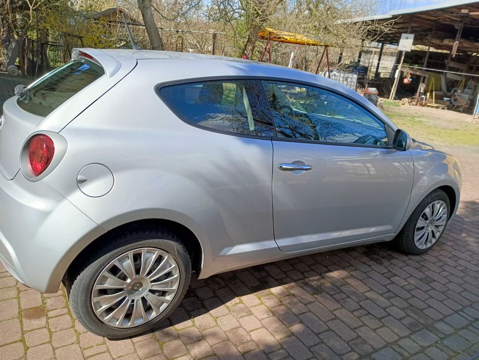 Alfa Romeo Mito 2012r. 95 KM