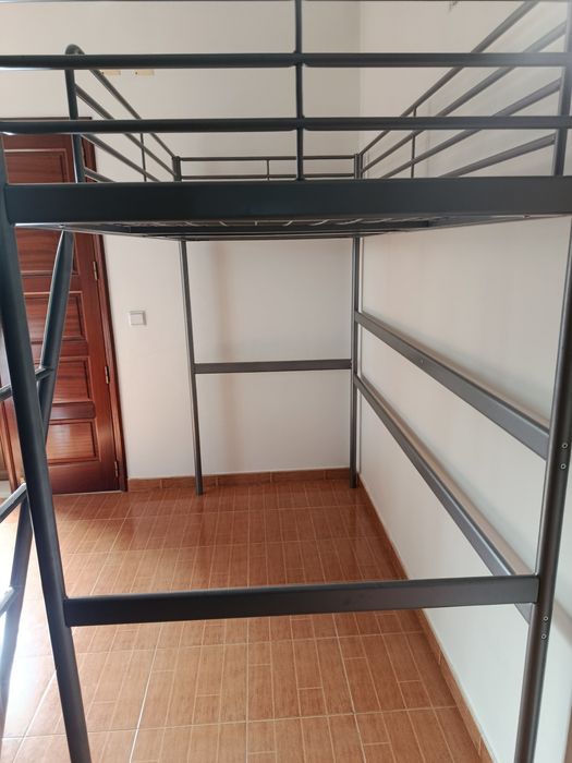 Camas altas IKEA