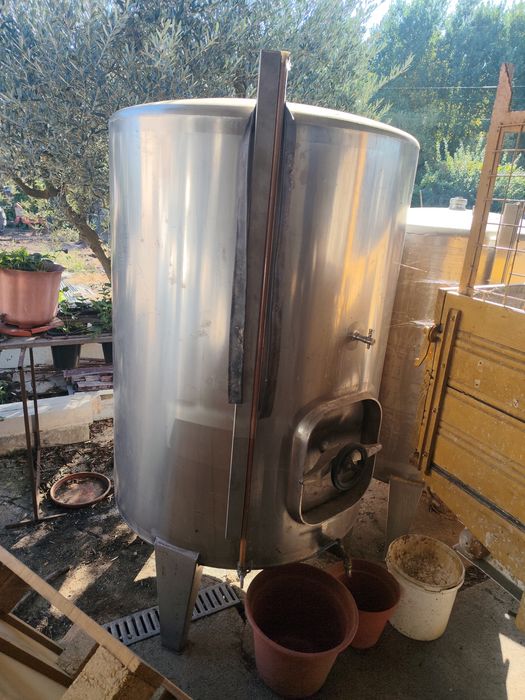 Cubas inox para vinho