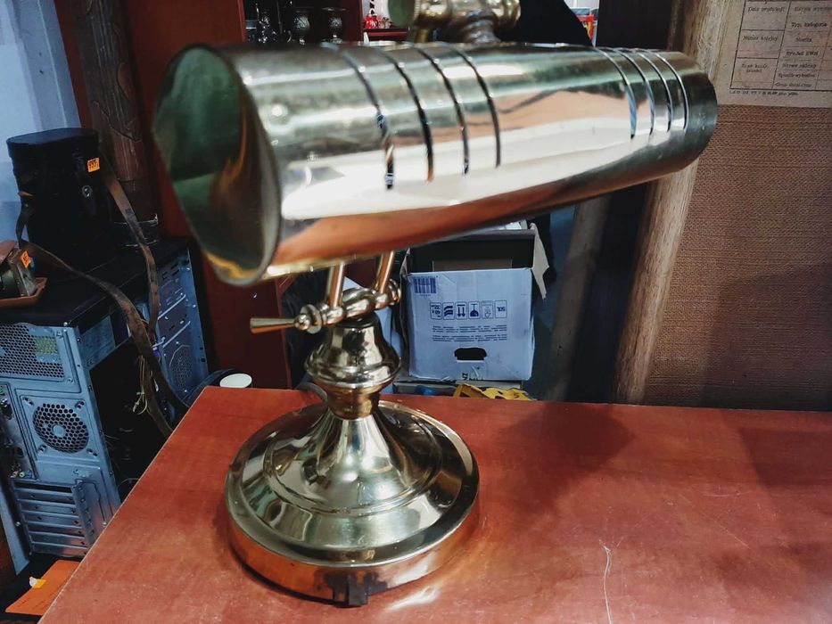 Mosiężna Lampa z wysięgnikiem