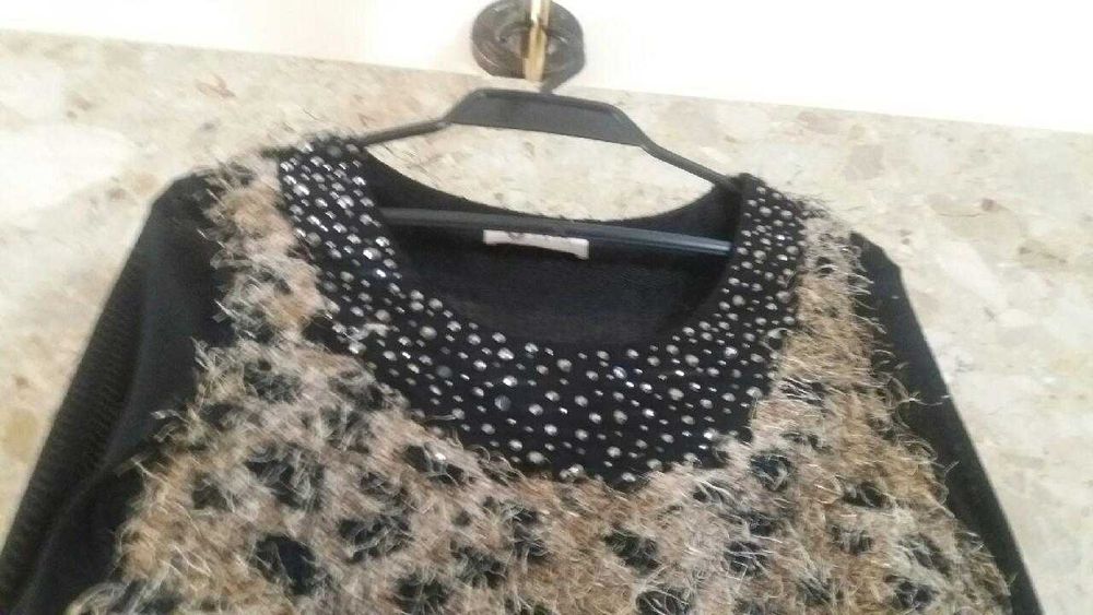 Bardzo elegancka wieczorowa sukienka