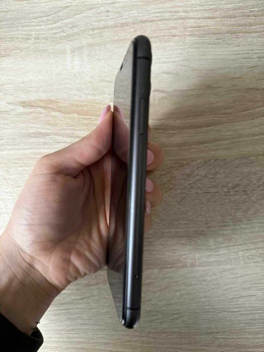 Sprzedam iPhone’a 11 – telefon, który nadal daje radę