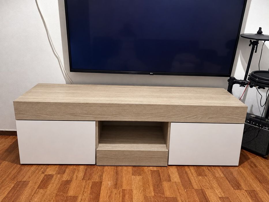 Móvel de tv em bom estado
